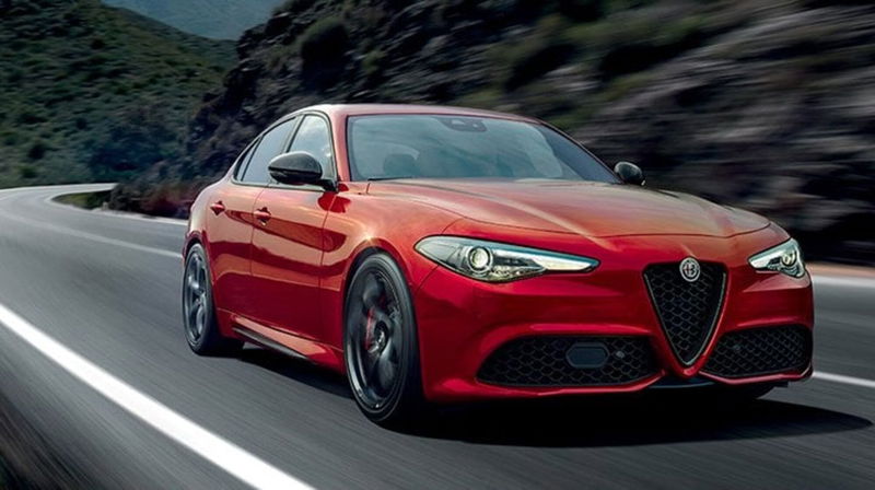 Alfa Romeo Giulia 2.2 Turbodiesel 210 CV AT8 AWD Q4 Estrema nuova a Catania