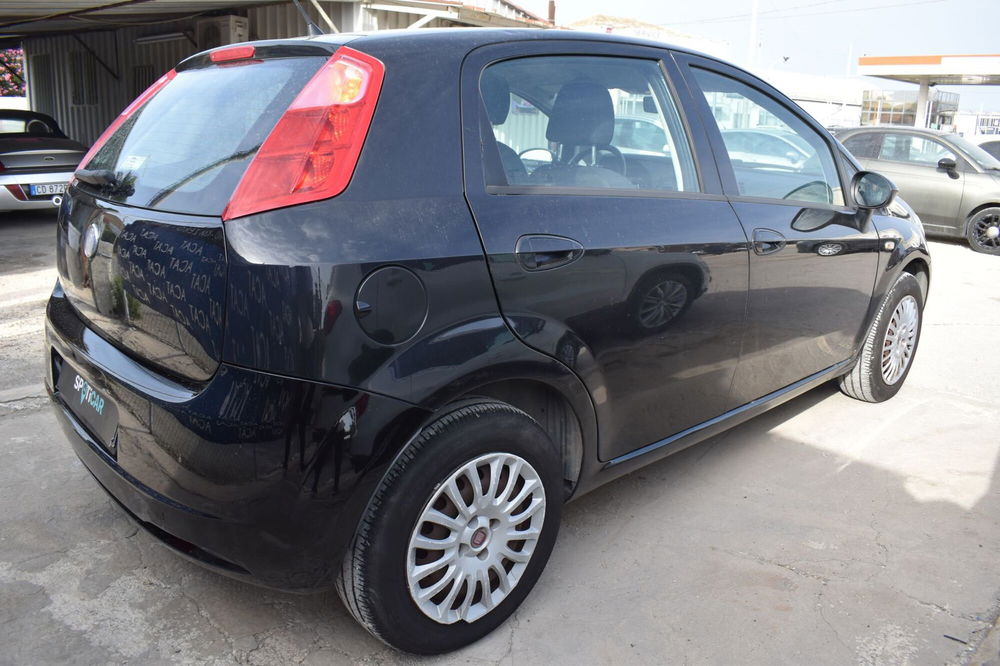 Fiat Grande Punto usata a Catania (5)