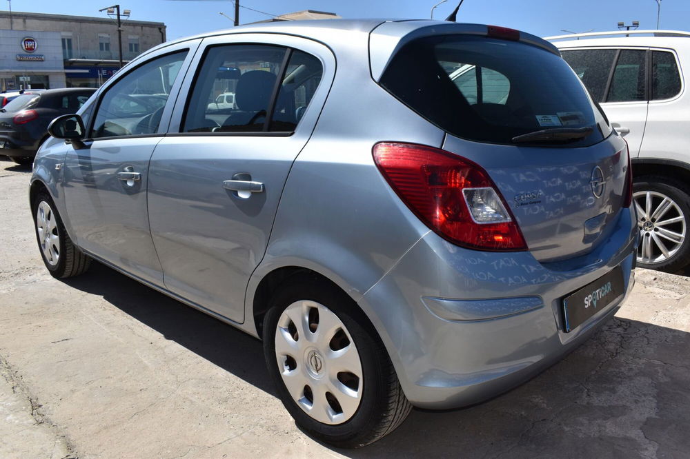 Opel Corsa usata a Catania (5)