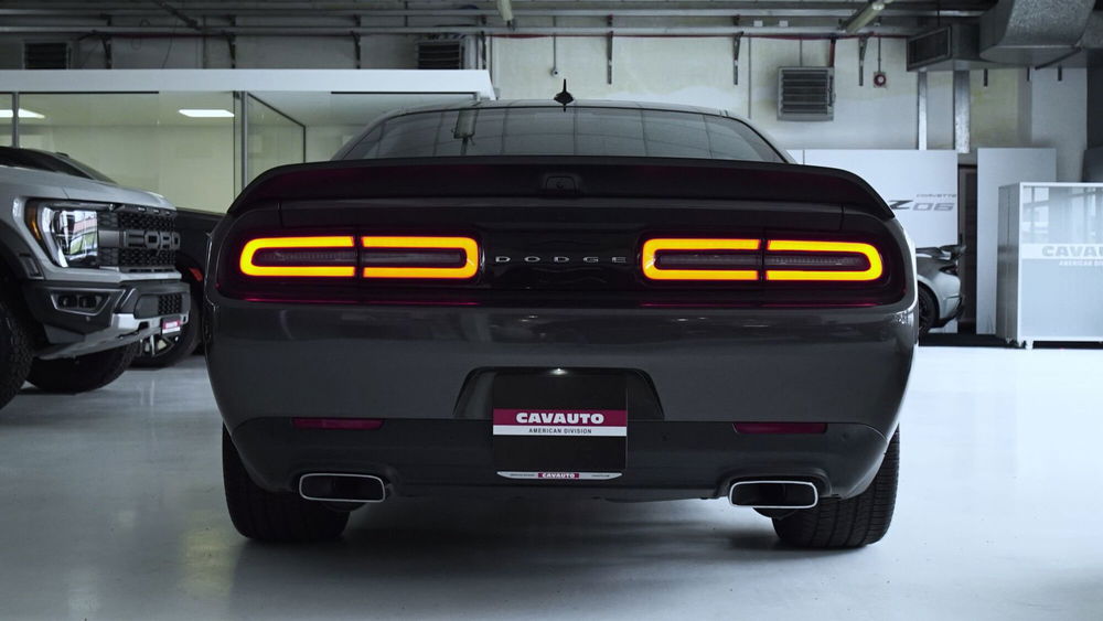 Dodge Challenger nuova a Monza e Brianza (4)