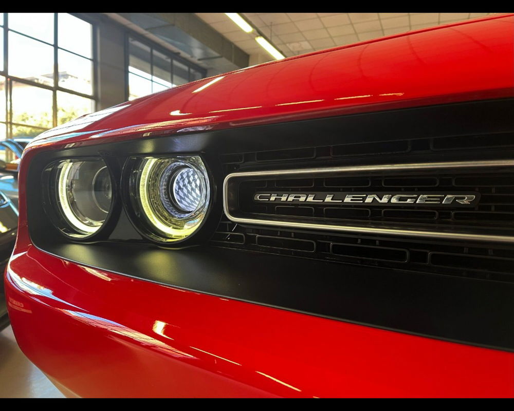 Dodge Challenger nuova a Monza e Brianza (6)