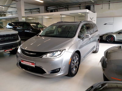 Chrysler Pacifica 3.6 V6 Limited awd at9 nuova a Monza