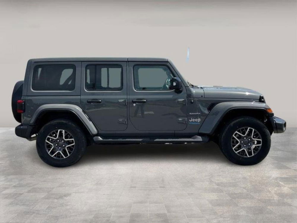 Jeep Wrangler Unlimited usata a Cagliari (6)