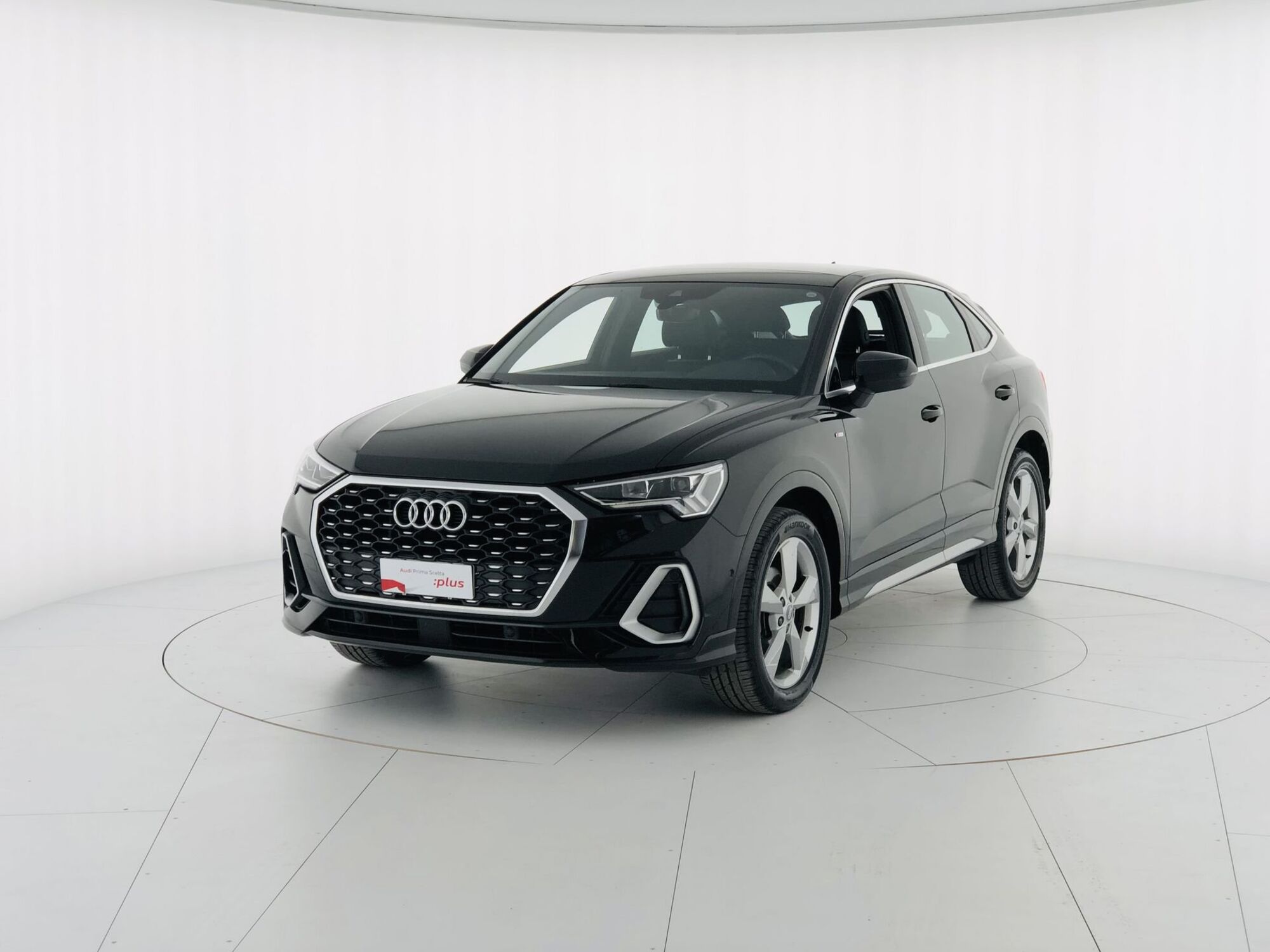 Audi Q3 Sportback 35 TDI quattro S tronic S line edition  del 2019 usata a Massa