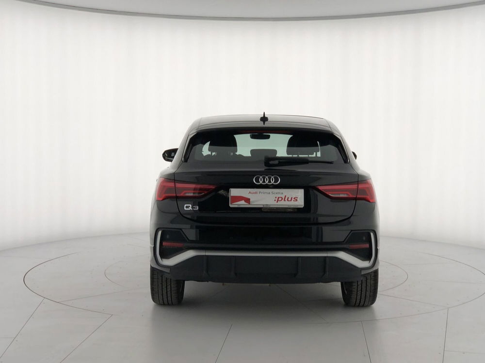 Audi Q3 Sportback usata a Massa-Carrara (4)