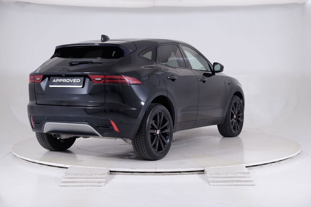 Jaguar E-Pace usata a Torino (2)