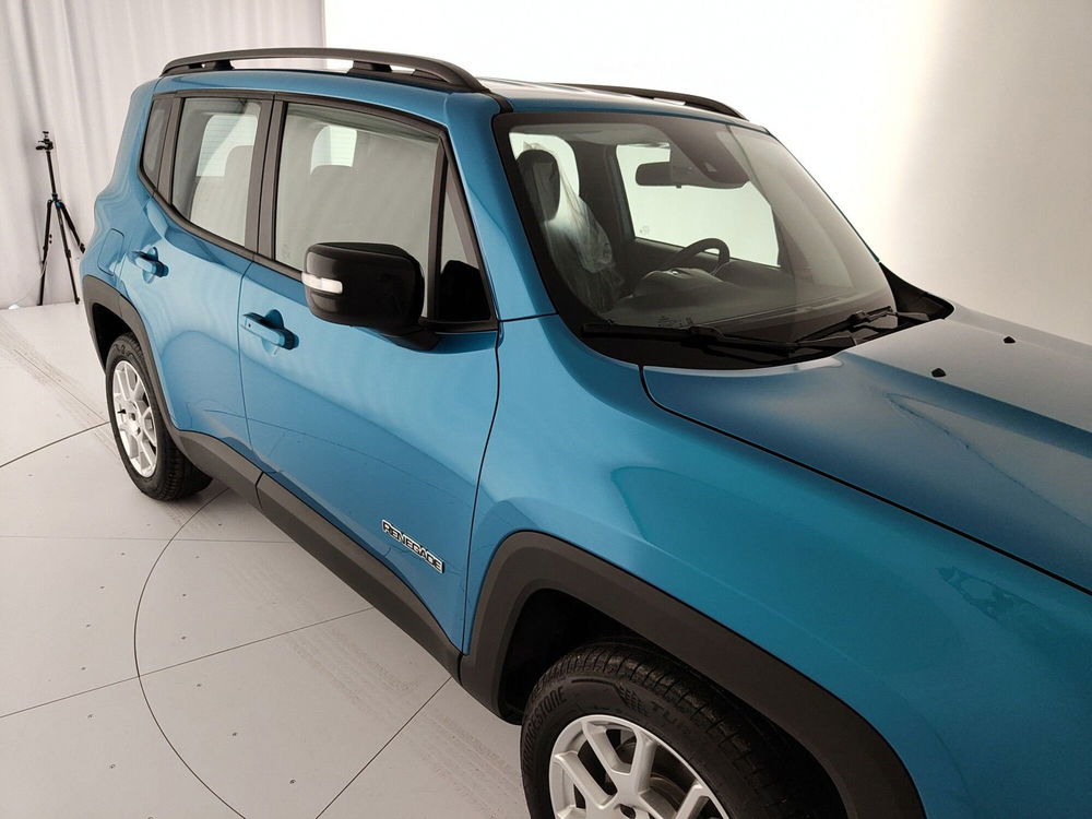 Jeep Renegade nuova a Caserta (12)