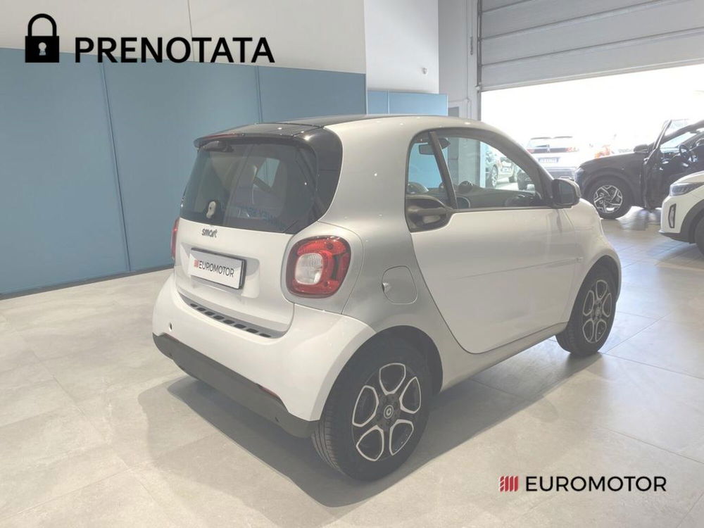 smart Fortwo usata a Bari (7)