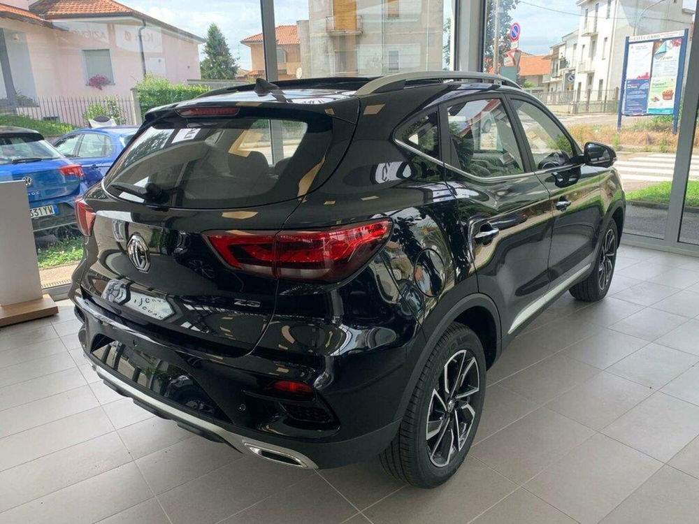 Mg ZS nuova a Milano (4)