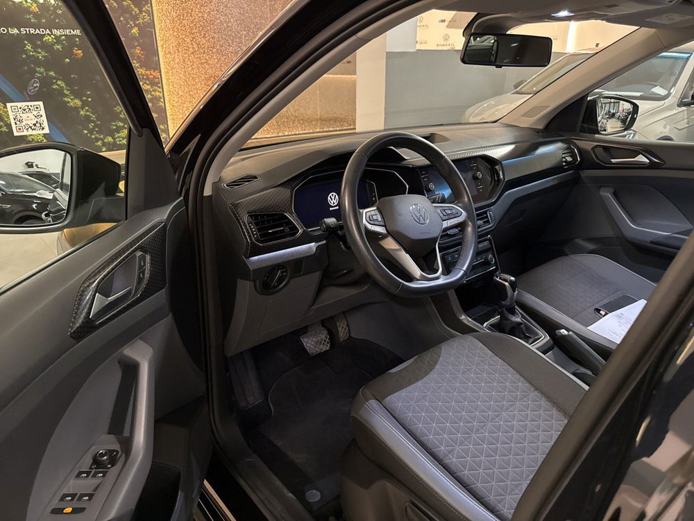 Volkswagen T-Cross usata a Pistoia (8)