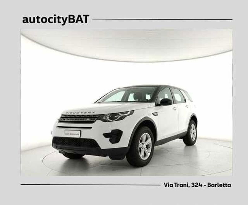 Land Rover Discovery Sport 2.0 TD4 150 CV Pure  del 2017 usata a Barletta