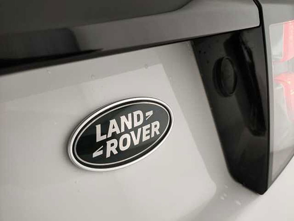 Land Rover Discovery Sport usata a Barletta-Andria-Trani (17)