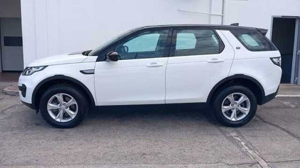 Land Rover Discovery Sport usata a Barletta-Andria-Trani (3)