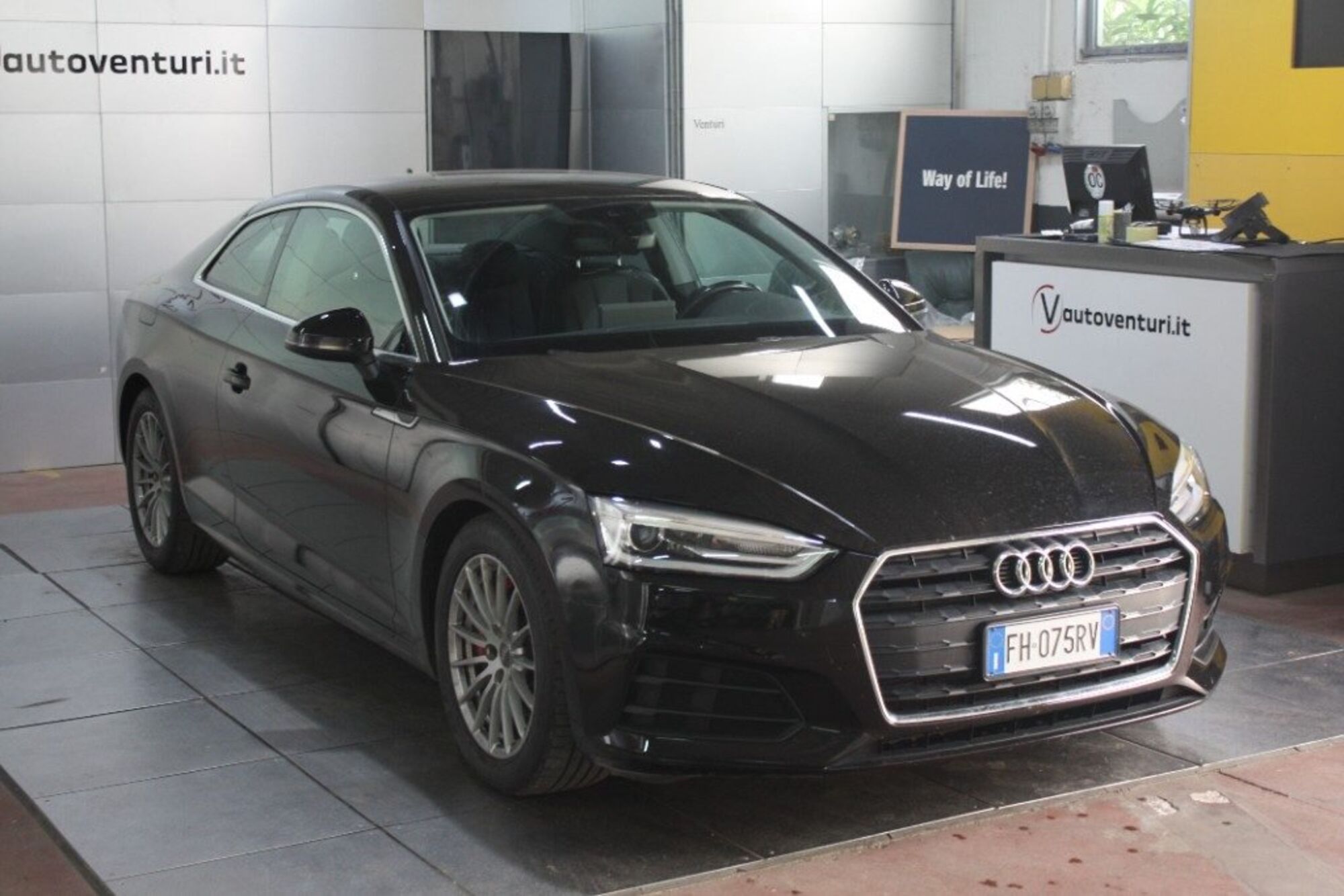 Audi A5 Coup&eacute; 2.0 TDI 190 CV S tronic quattro edition del 2017 usata a Civita Castellana