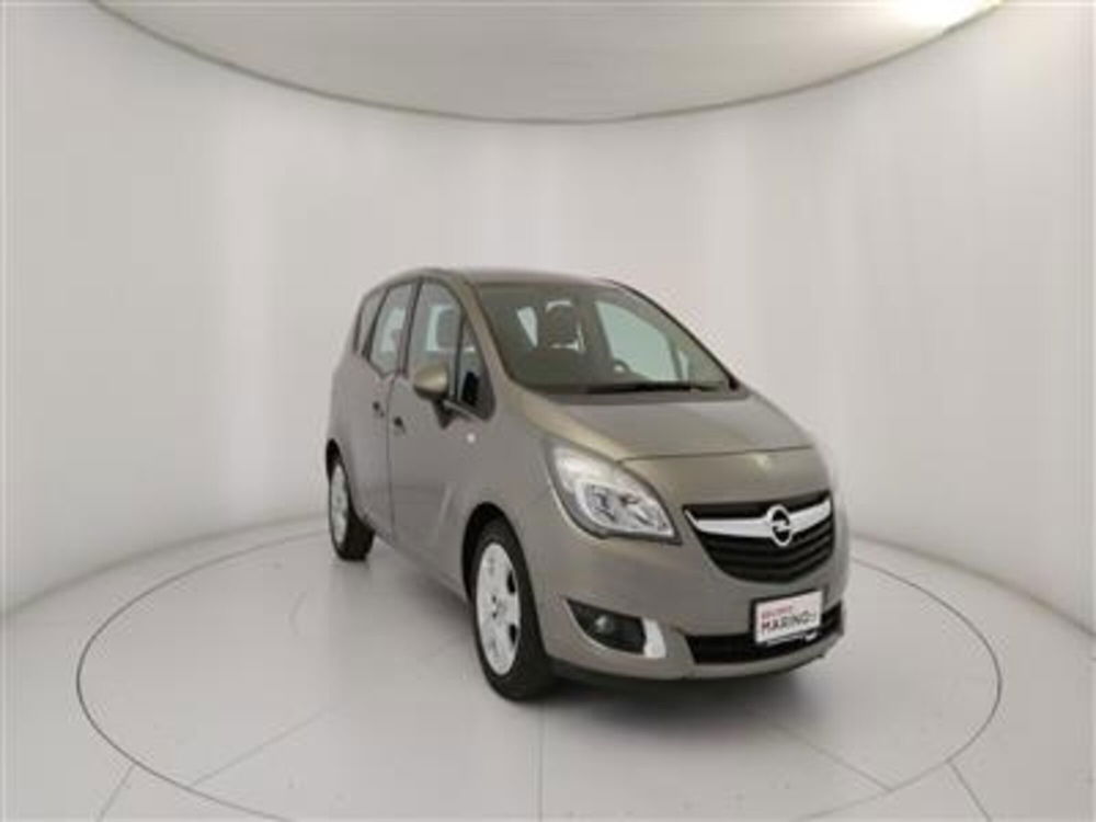 Opel Meriva usata a Bari (11)