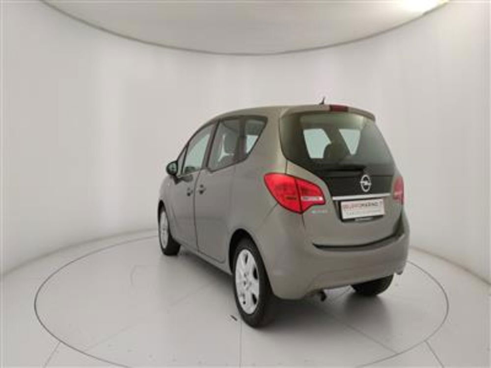 Opel Meriva usata a Bari (5)