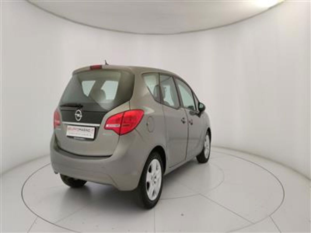 Opel Meriva usata a Bari (7)