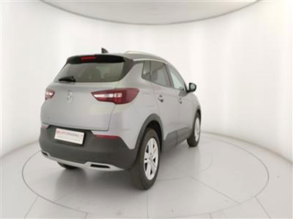 Opel Grandland X usata a Bari (7)