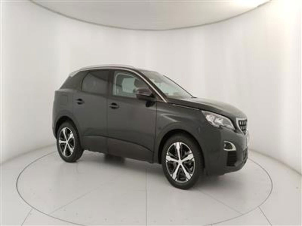 Peugeot 3008 usata a Bari (10)