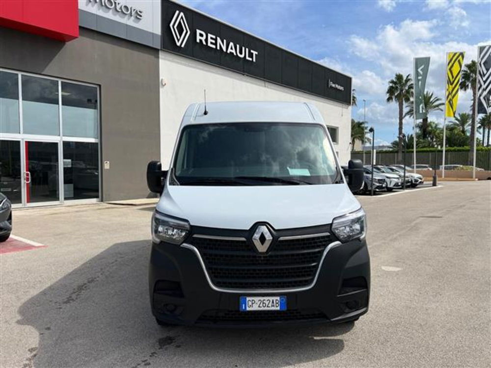 Renault Master Furgone usata a Brindisi