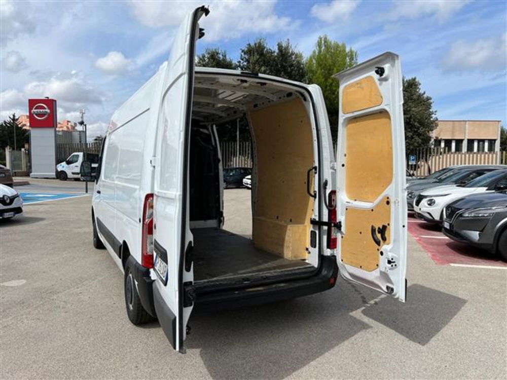 Renault Master Furgone usata a Brindisi (7)