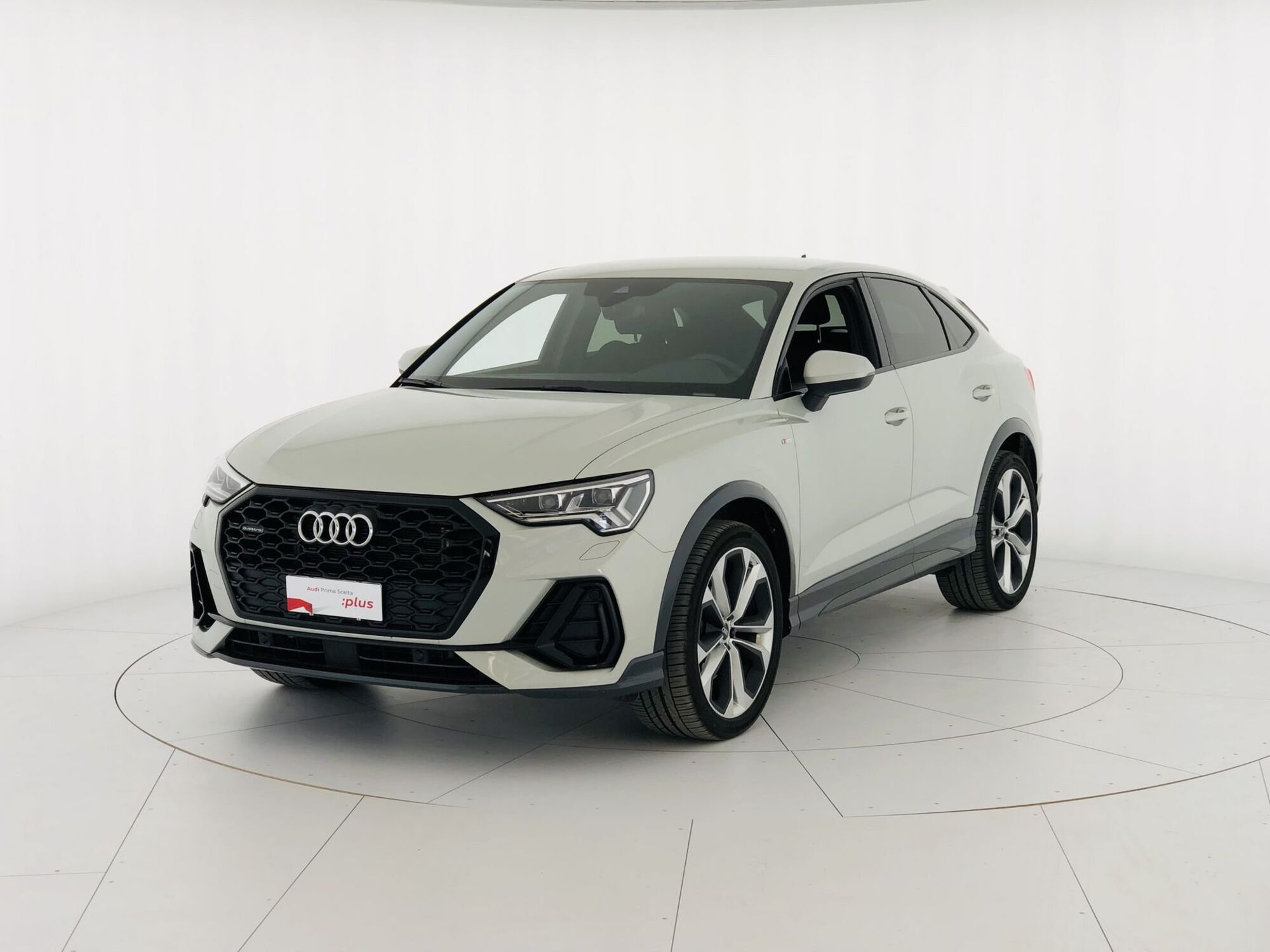 Audi Q3 Sportback 40 TDI quattro S tronic Business Plus  del 2022 usata a Massa