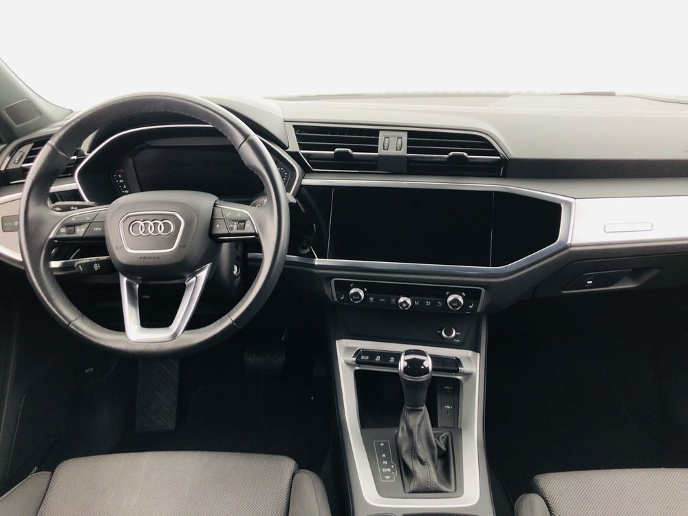 Audi Q3 Sportback usata a Massa-Carrara (10)