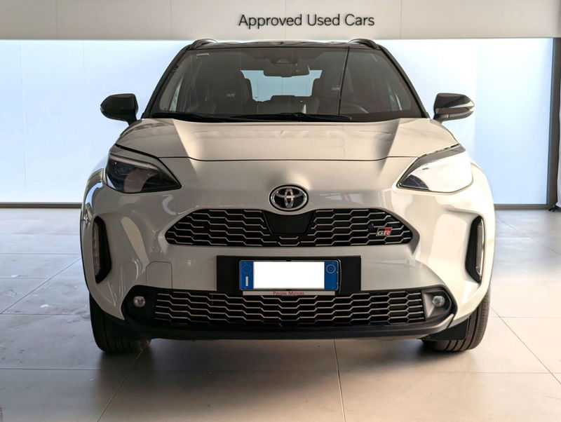 Toyota Yaris Cross 1.5 Hybrid 5p. E-CVT GR SPORT del 2022 usata a Pescara