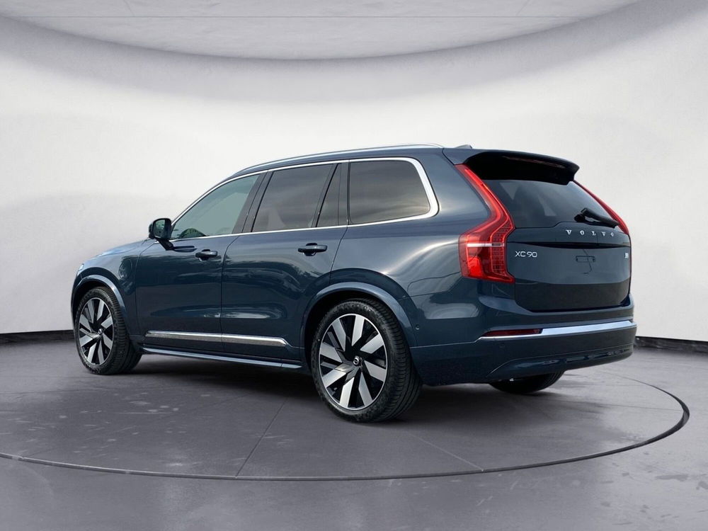 Volvo XC90 nuova a Pordenone (3)