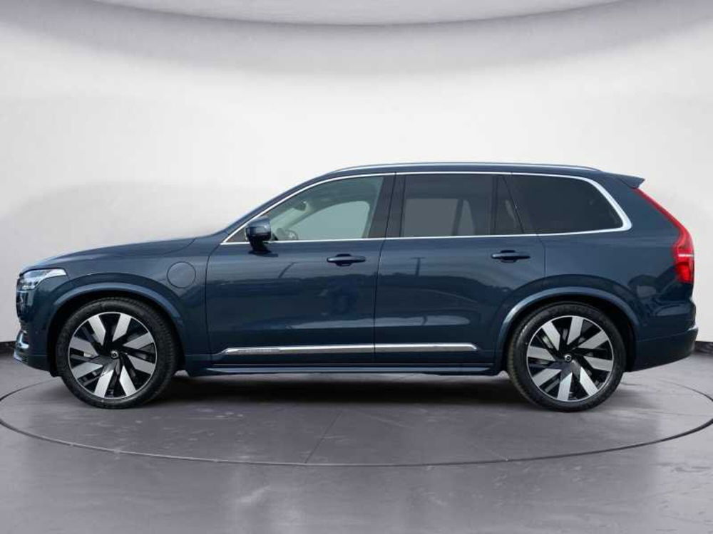 Volvo XC90 nuova a Pordenone (2)