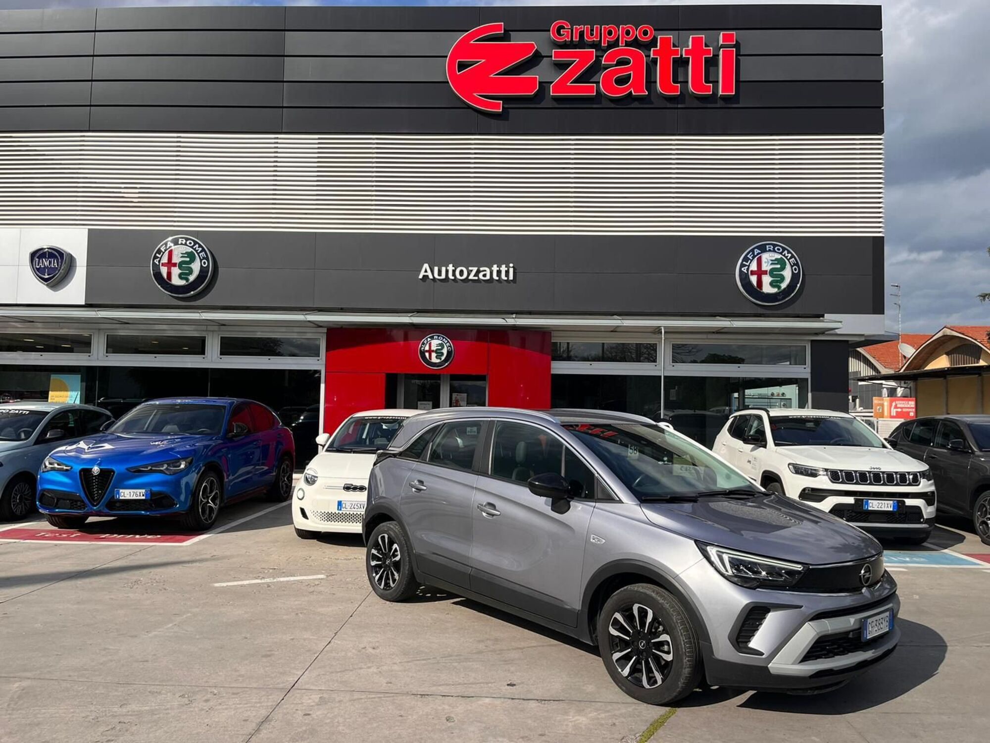 Opel Crossland 1.2 12V Start&amp;Stop Elegance  del 2021 usata a Parma