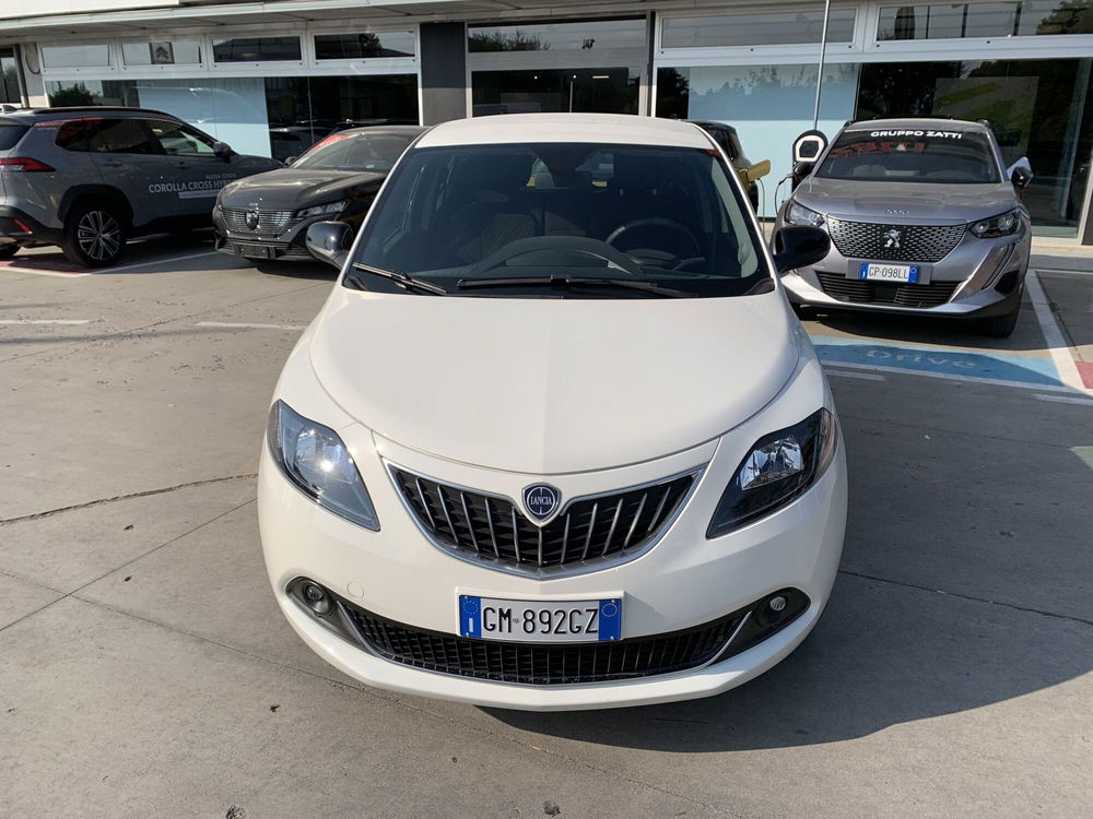 Lancia Ypsilon usata a Parma (6)