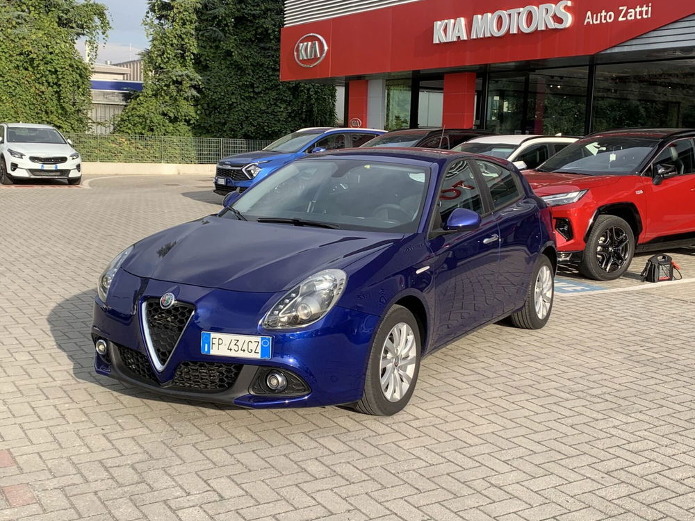 Alfa Romeo Giulietta usata a Parma (7)