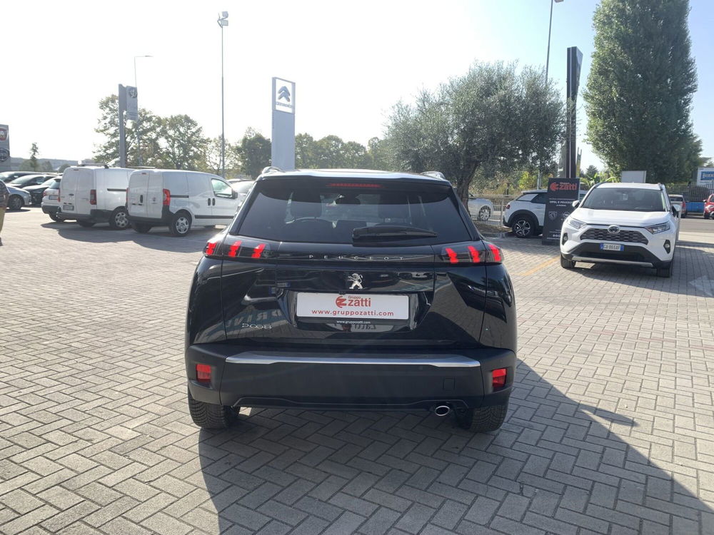 Peugeot 2008 nuova a Parma (4)