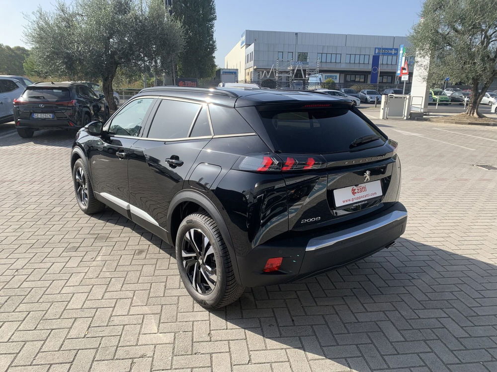 Peugeot 2008 nuova a Parma (5)