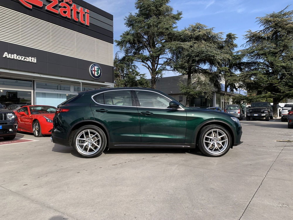 Alfa Romeo Stelvio usata a Parma (2)