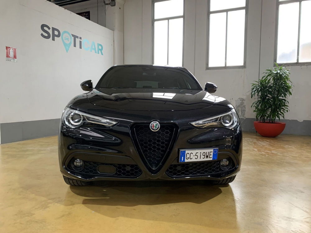 Alfa Romeo Stelvio usata a Parma (7)