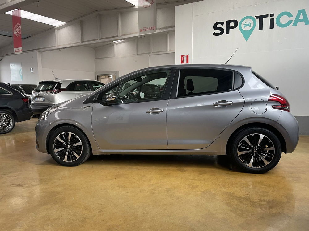 Peugeot 208 usata a Parma (6)