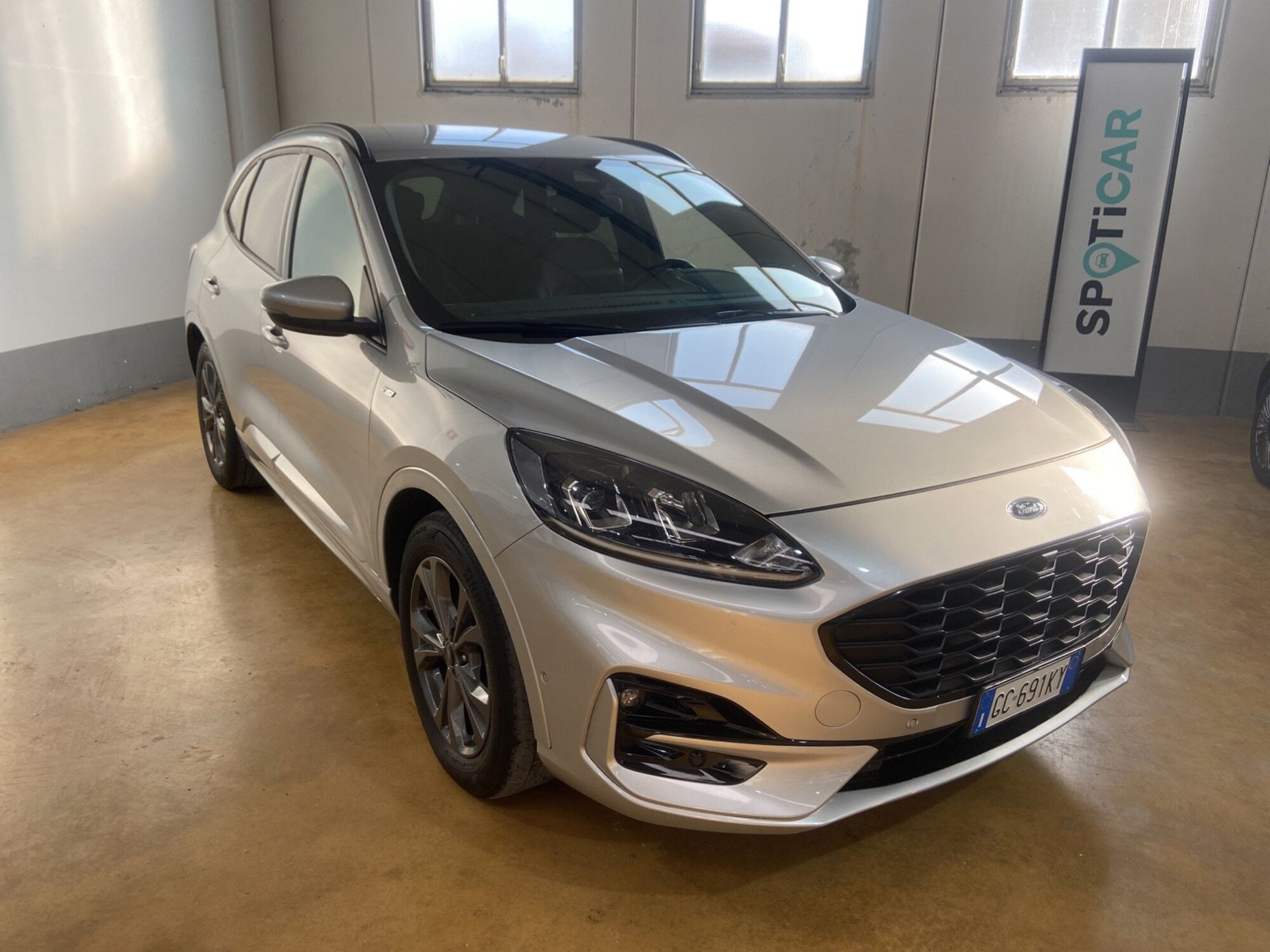 Ford Kuga 1.5 EcoBlue 120 CV 2WD ST-Line  del 2020 usata a Parma