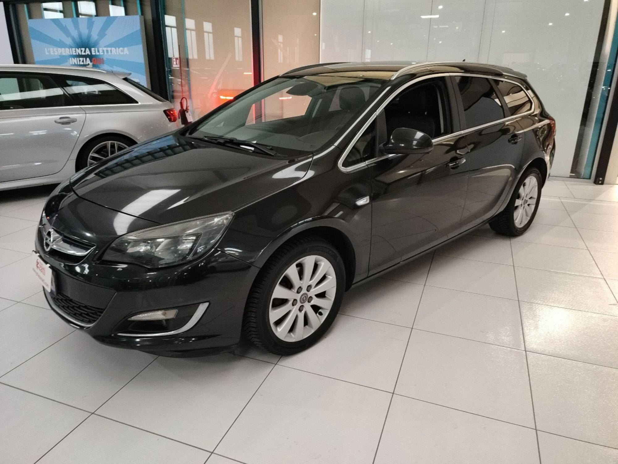 Opel Astra Station Wagon 1.6 CDTI 136CV EcoFLES&amp;S Sports Cosmo  del 2015 usata a Parma