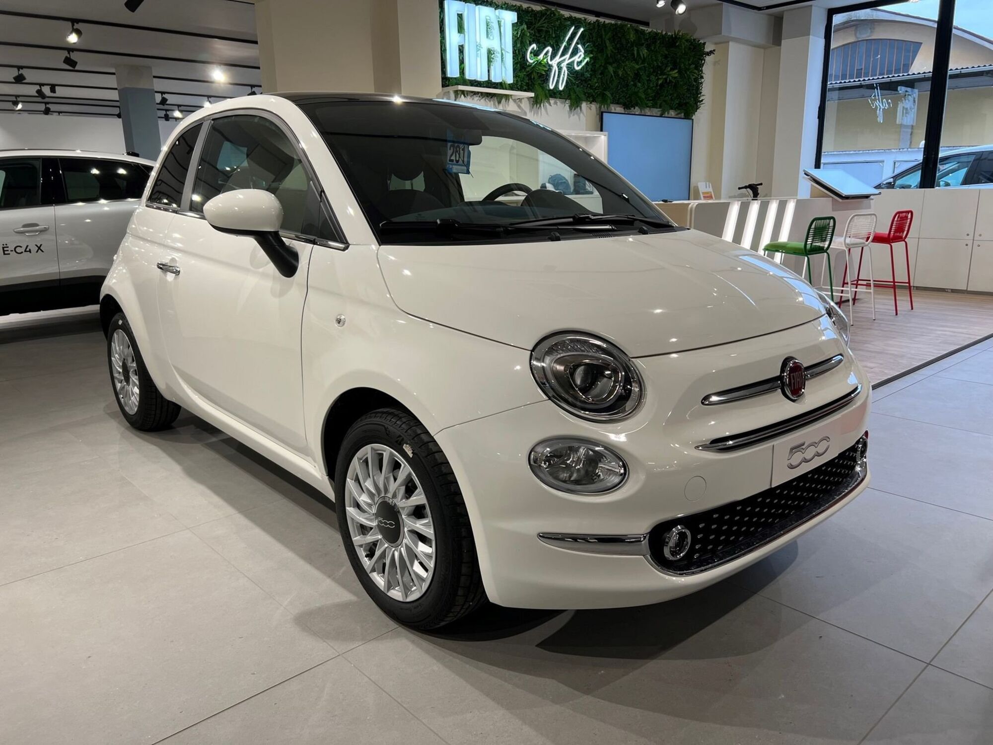 Fiat 500 1.0 Hybrid Dolcevita  nuova a Parma