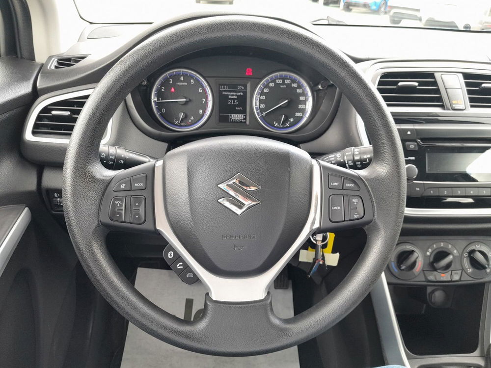 Suzuki S-Cross usata a Ancona (11)