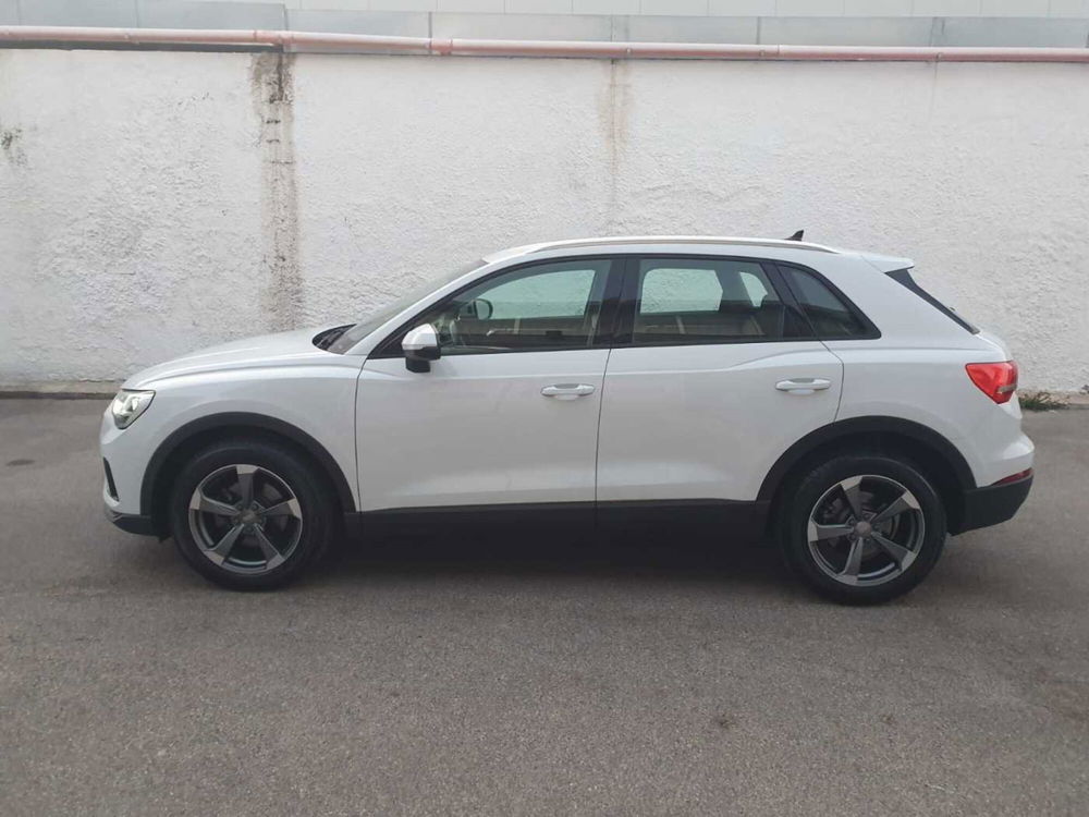 Audi Q3 usata a Bari (11)