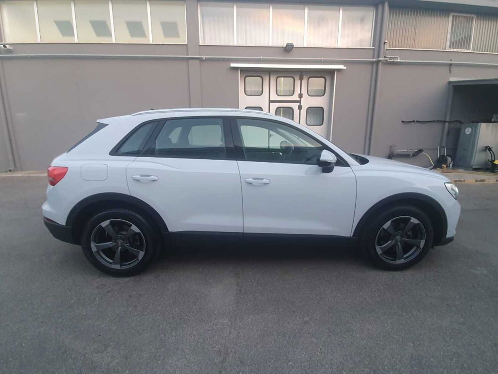 Audi Q3 usata a Bari (12)