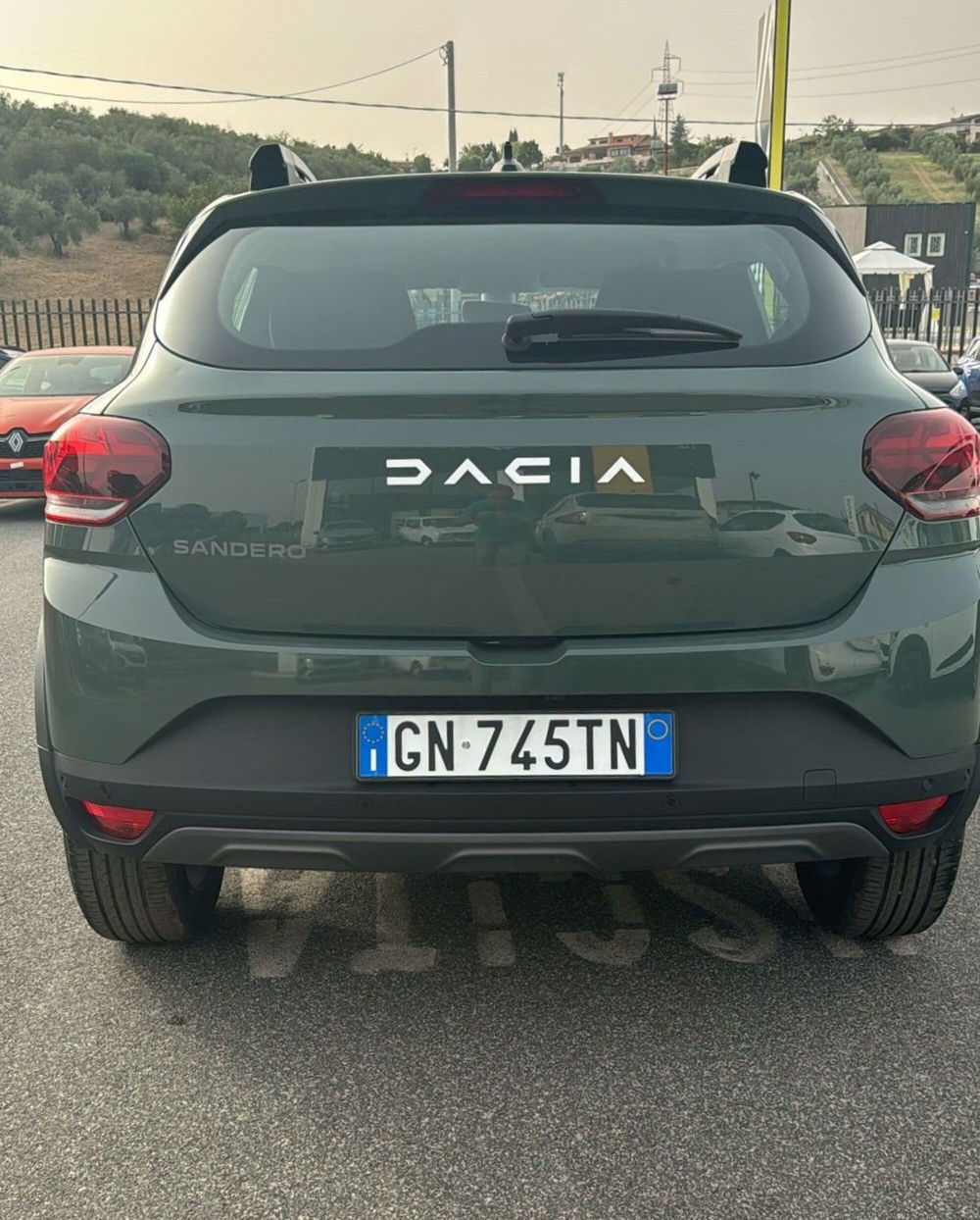 Dacia Sandero usata a Roma (5)