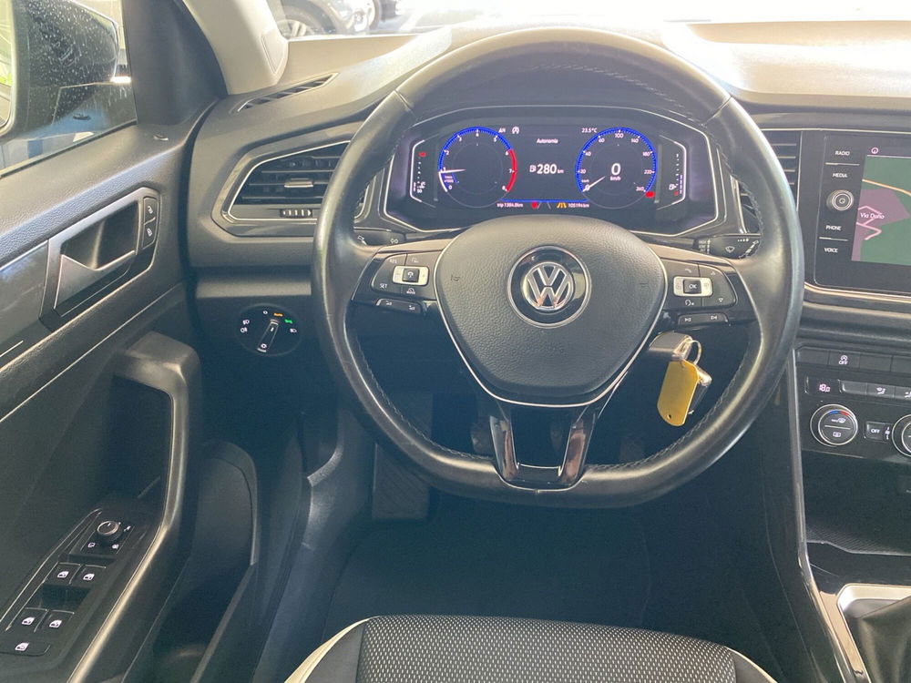 Volkswagen T-Roc usata a Varese (12)