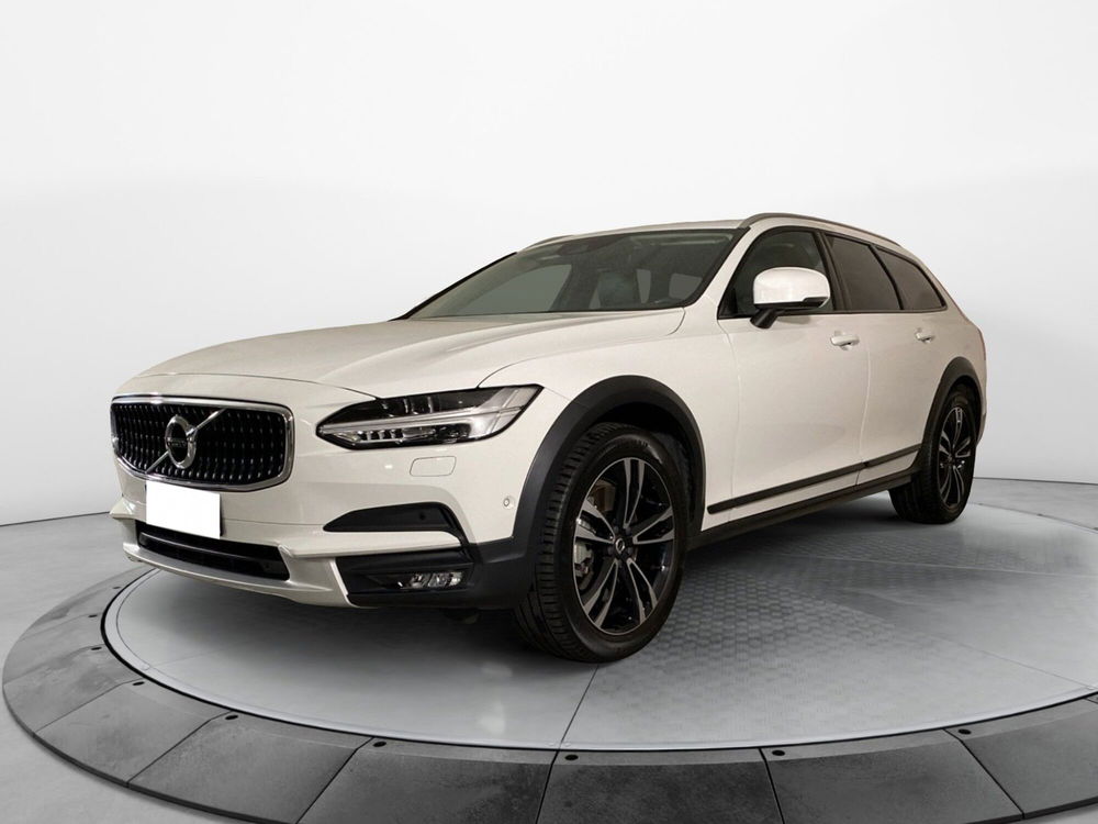 Volvo V90 Cross Country usata a Varese