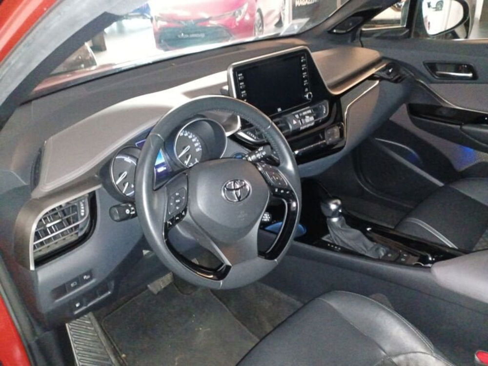 Toyota Toyota C-HR usata a Vicenza (10)