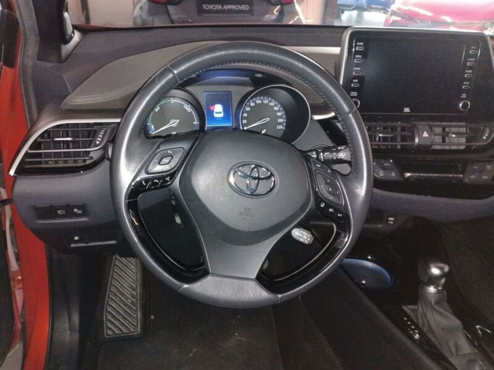 Toyota Toyota C-HR usata a Vicenza (12)