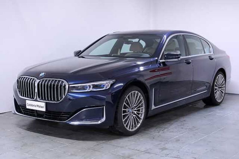 BMW Serie 7 730Ld xDrive  del 2020 usata a Pianopoli